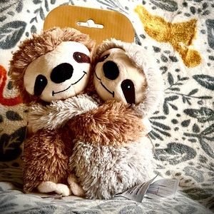 BNIB Warm & Cozy Warm Hugs Sloths warming plushies